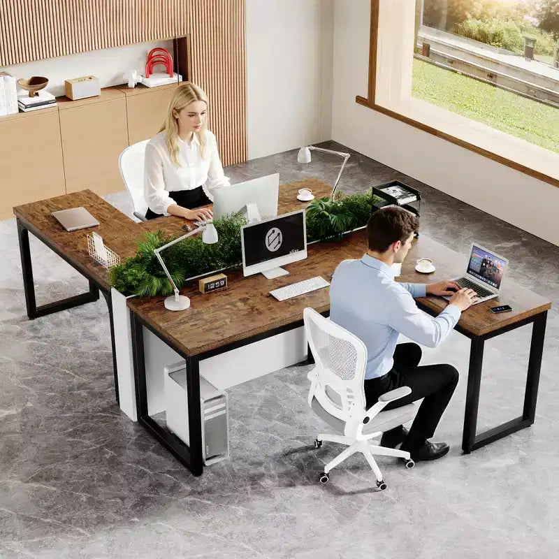 Bureau d'angle en L, plateau de 3 cm d'épaisseur, cadre métallique robuste
