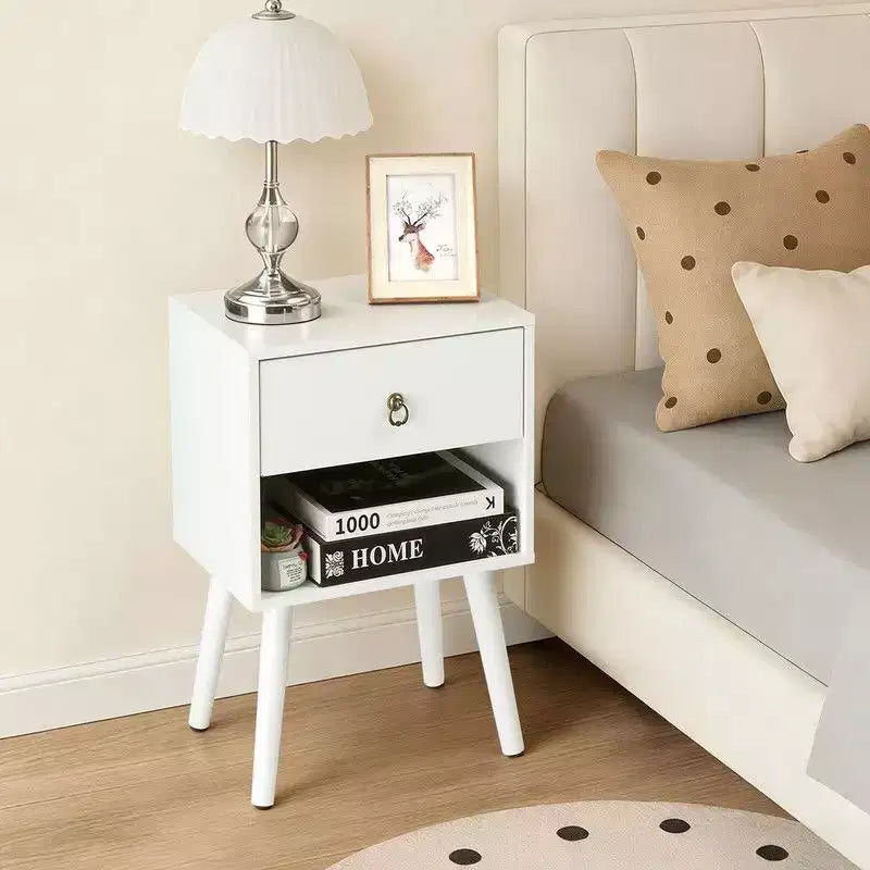 Table de chevet de 15 pouces de large – 1 tiroir, étagère inférieure
