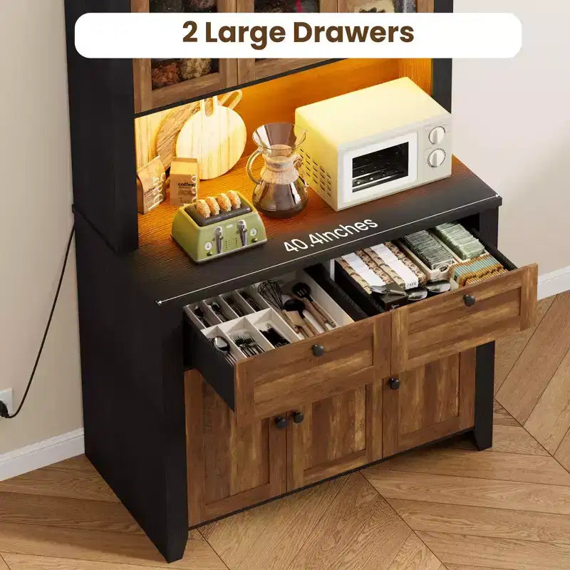 Meuble de rangement haut de cuisine avec station de recharge, Armoire de rangement de cuisine moderne