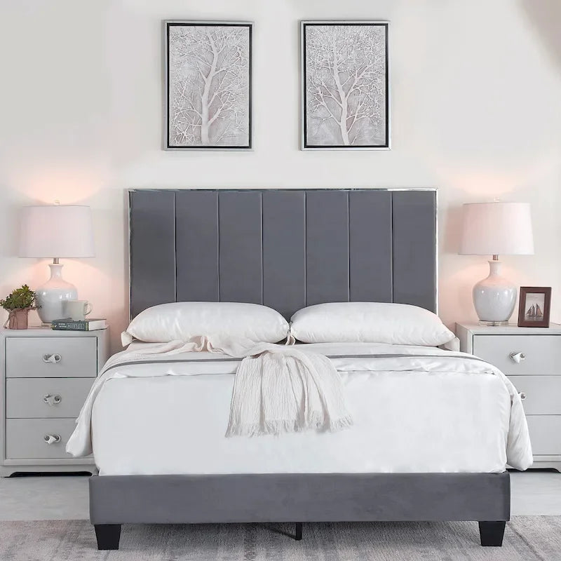 Mallory Upholstered Platform Bed by US PRIDE FURNITURE