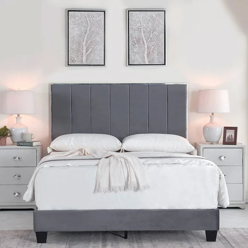 Mallory Upholstered Platform Bed by US PRIDE FURNITURE